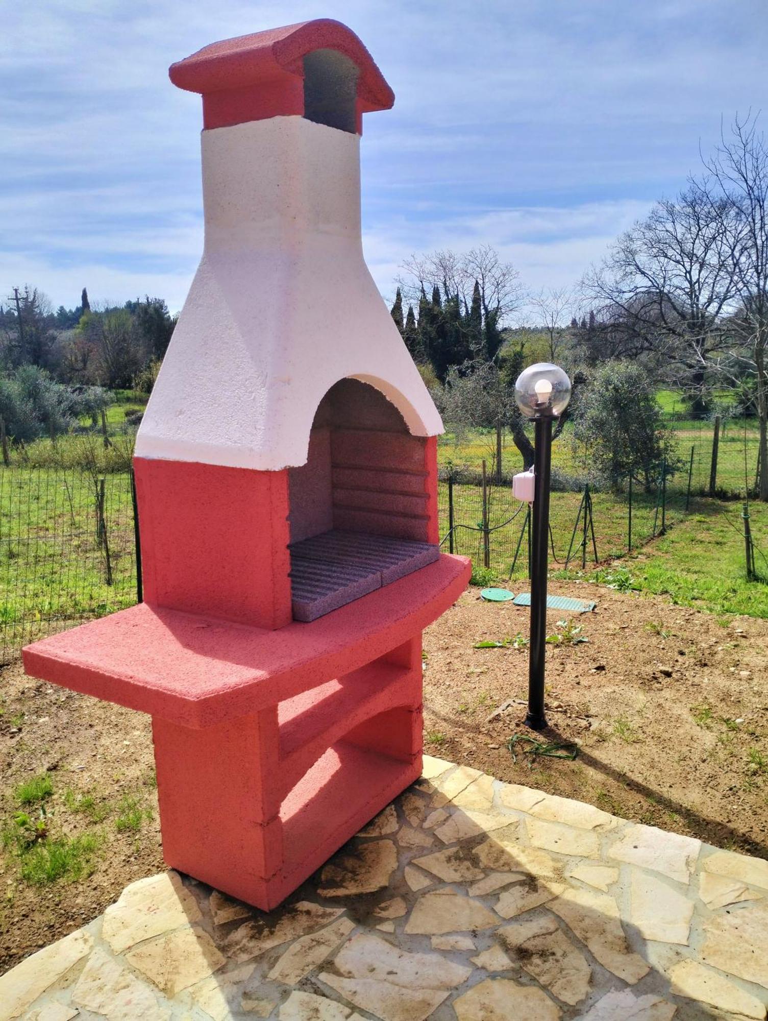 Villetta Fedora Immersa Nel Verde Cecina  Exteriér fotografie